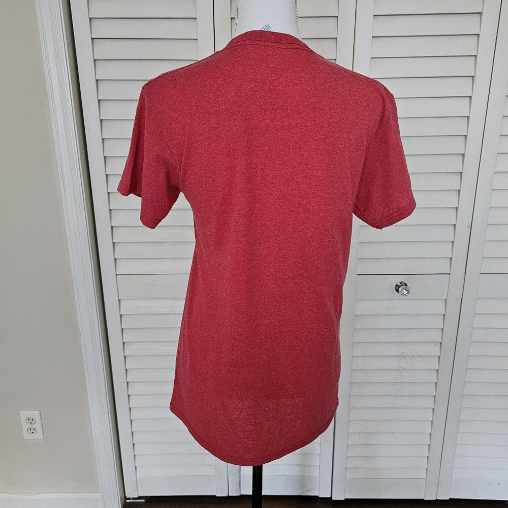 SALE! New Marvel Comics Hulk Holiday T Shirt Size S Red Short Sleeve NWT - Picture 6 of 10